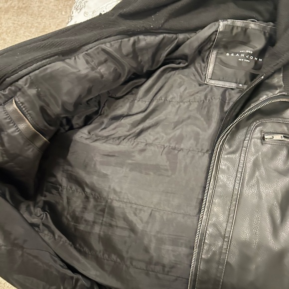 Black leather coat. Lightly used. Great condition - Picture 2 of 5